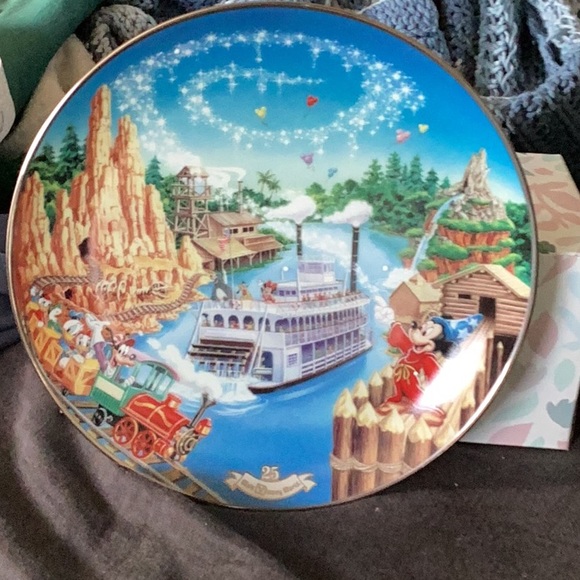 Walt Disney World 25th Anniversary Plate